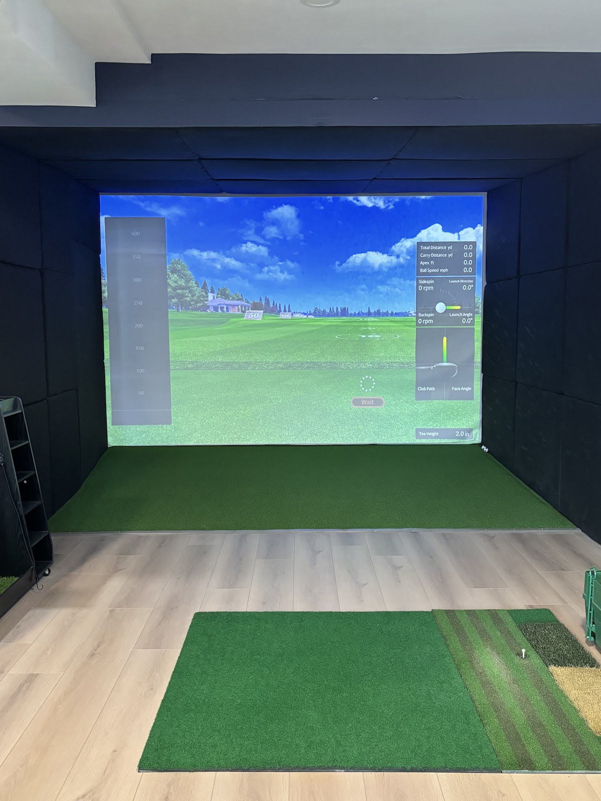 19TH HOLE CLUBHOUSE - Indoor Golf Simulator in Aurora, Colorado