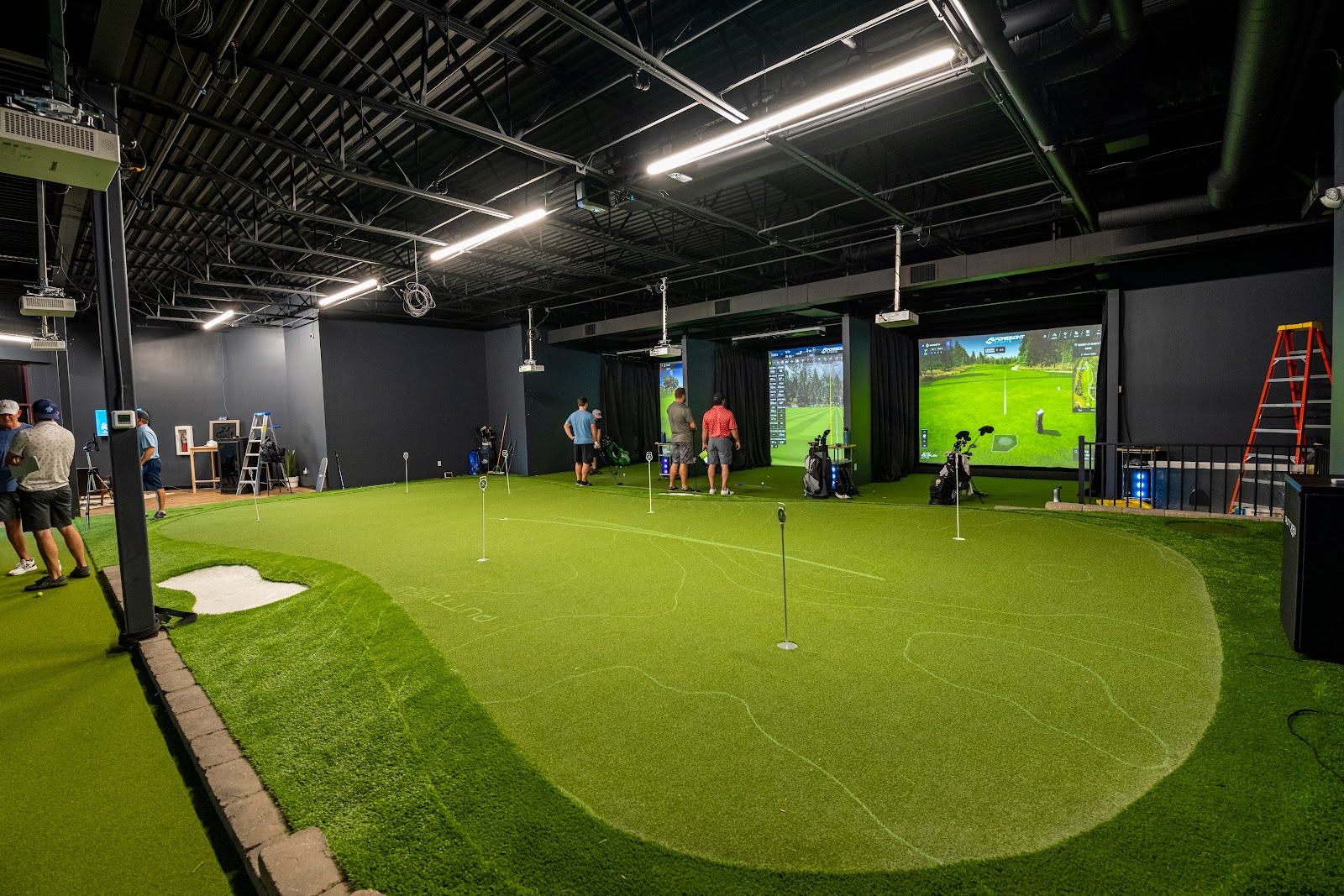 24 Golf Eagan - Indoor Golf Simulator in Eagan, Minnesota