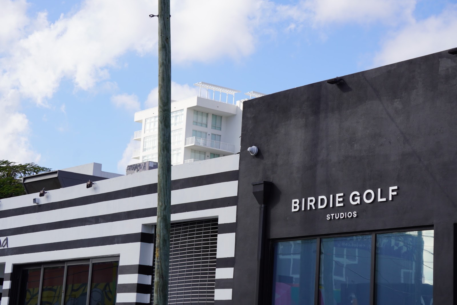 Birdie Golf Studios - Golf Simulator in Miami