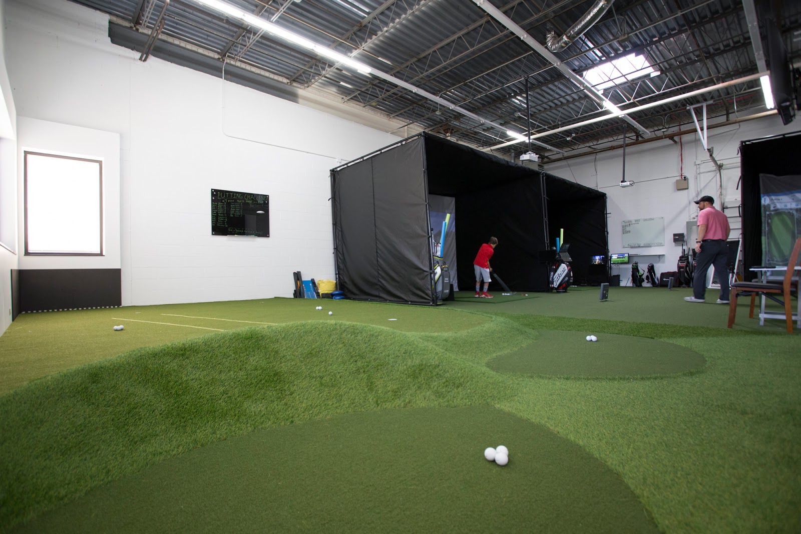 Chicago School of Golf - Golf Simulator in Chicago