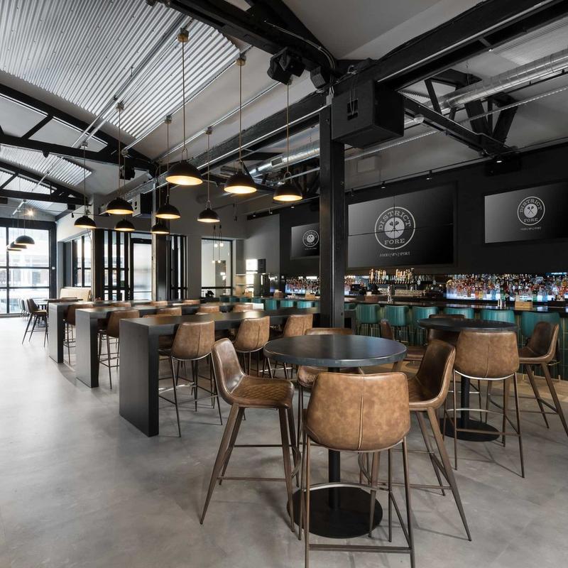 District Fore Social - Indoor Golf Simulator in Milwaukee, Wisconsin