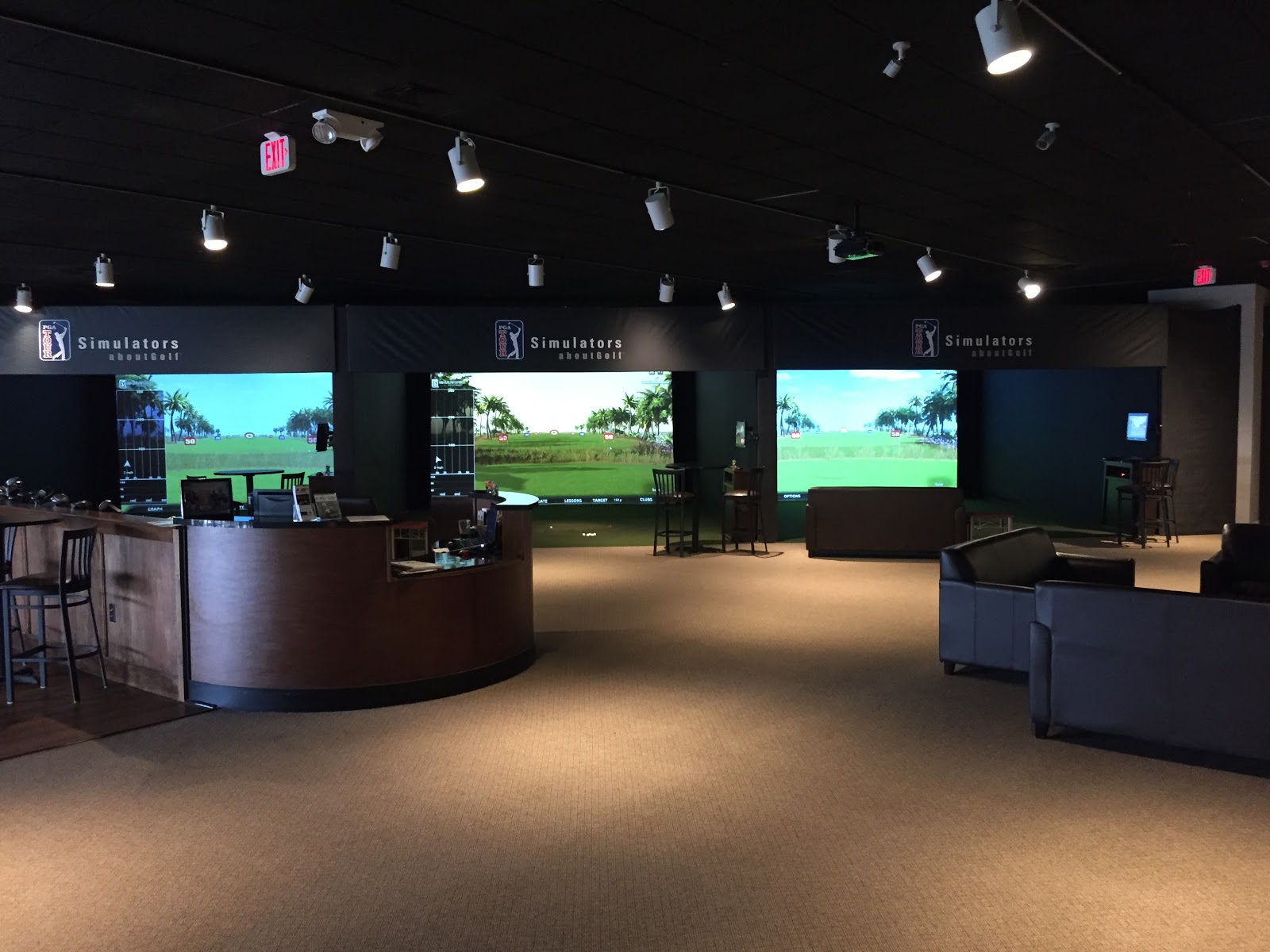 Dr. Greens Golf & Entertainment Westborough - Indoor Golf Simulator in Westborough, Massachusetts