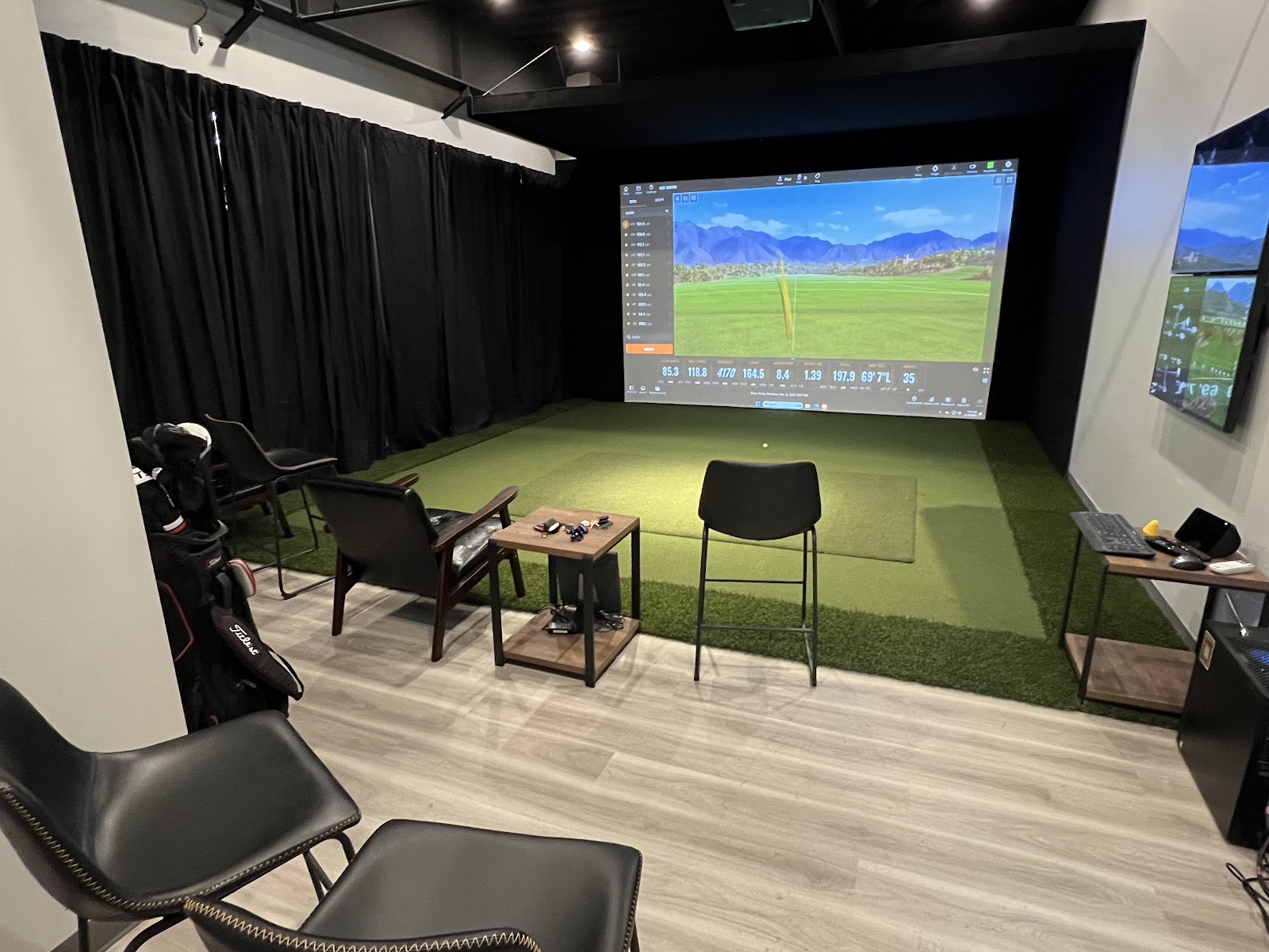 Elevate Golf Studio - Golf Simulator in Lehi