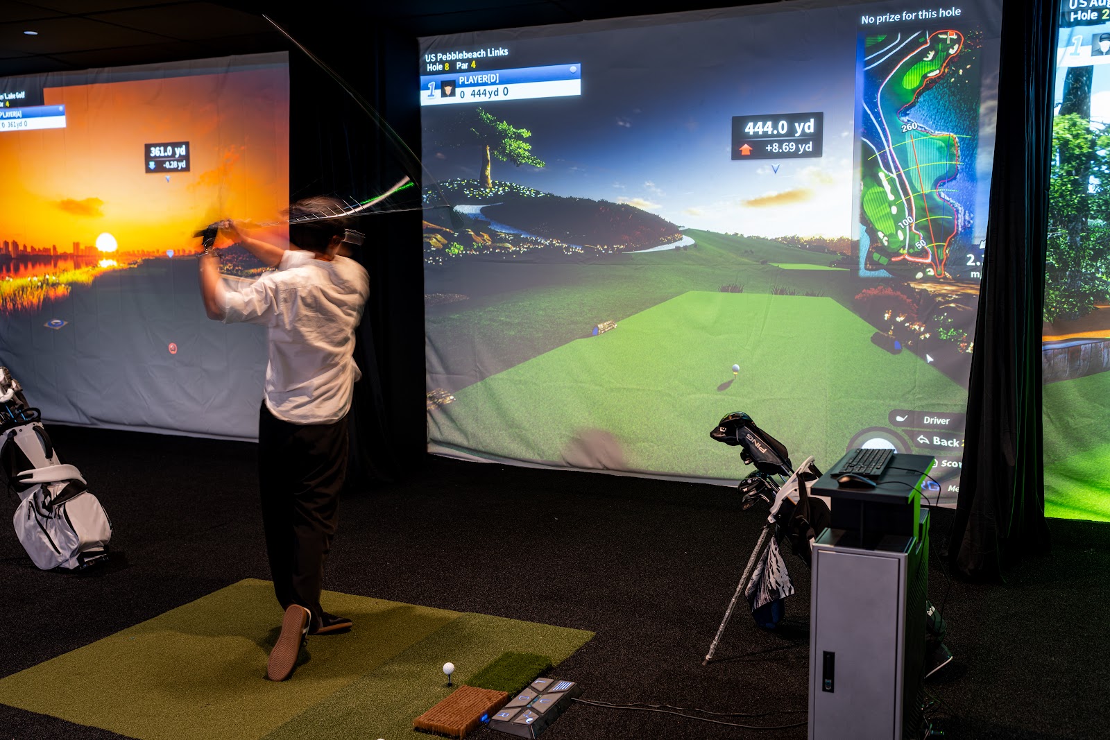 Generation Golf Lounge & Bar - Golf Simulator in Arcadia