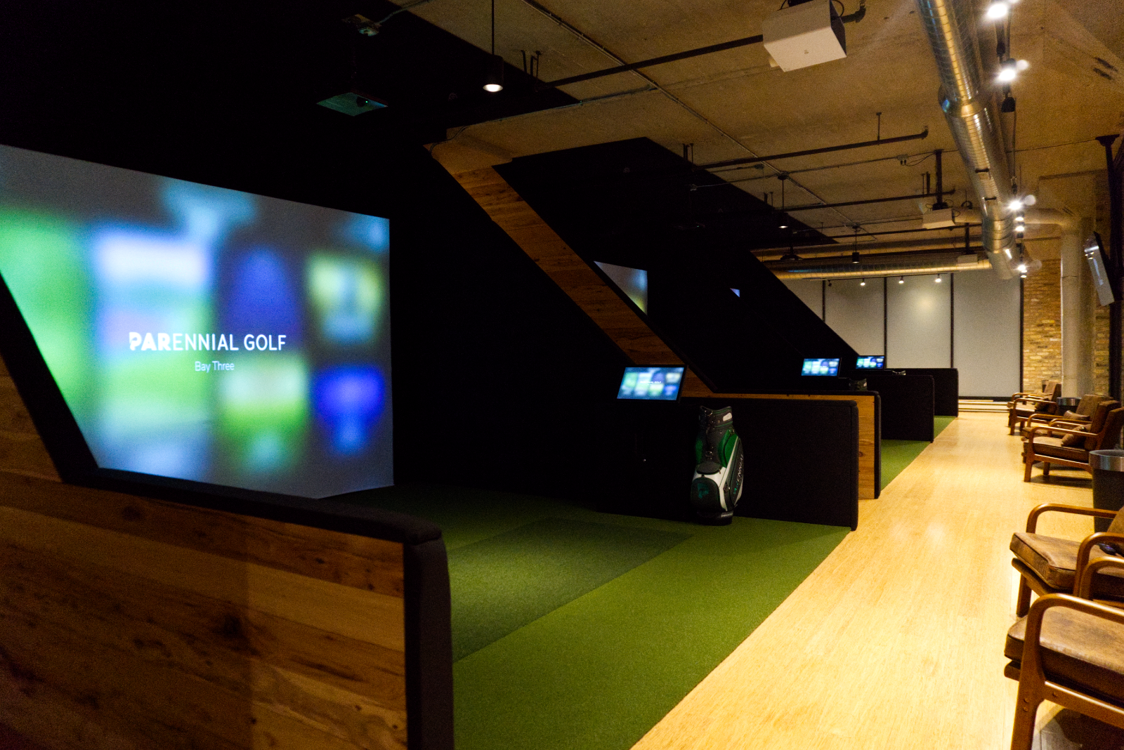 PARennial Golf - West Loop - Golf Simulator in Chicago