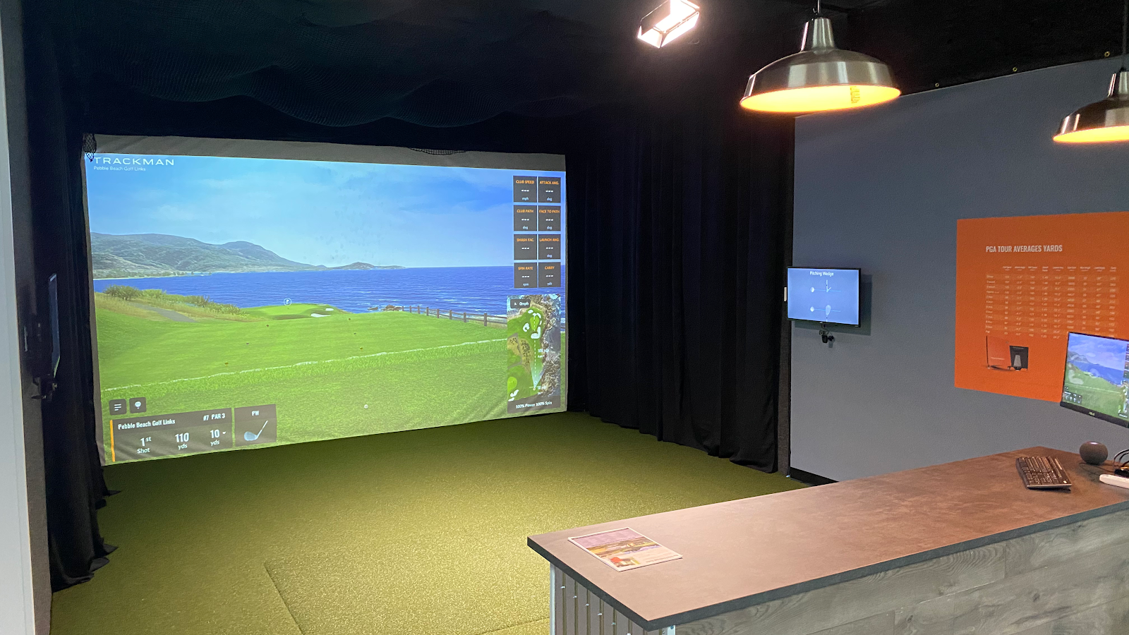 Private Fairway Sandy - Golf Simulator in Sandy