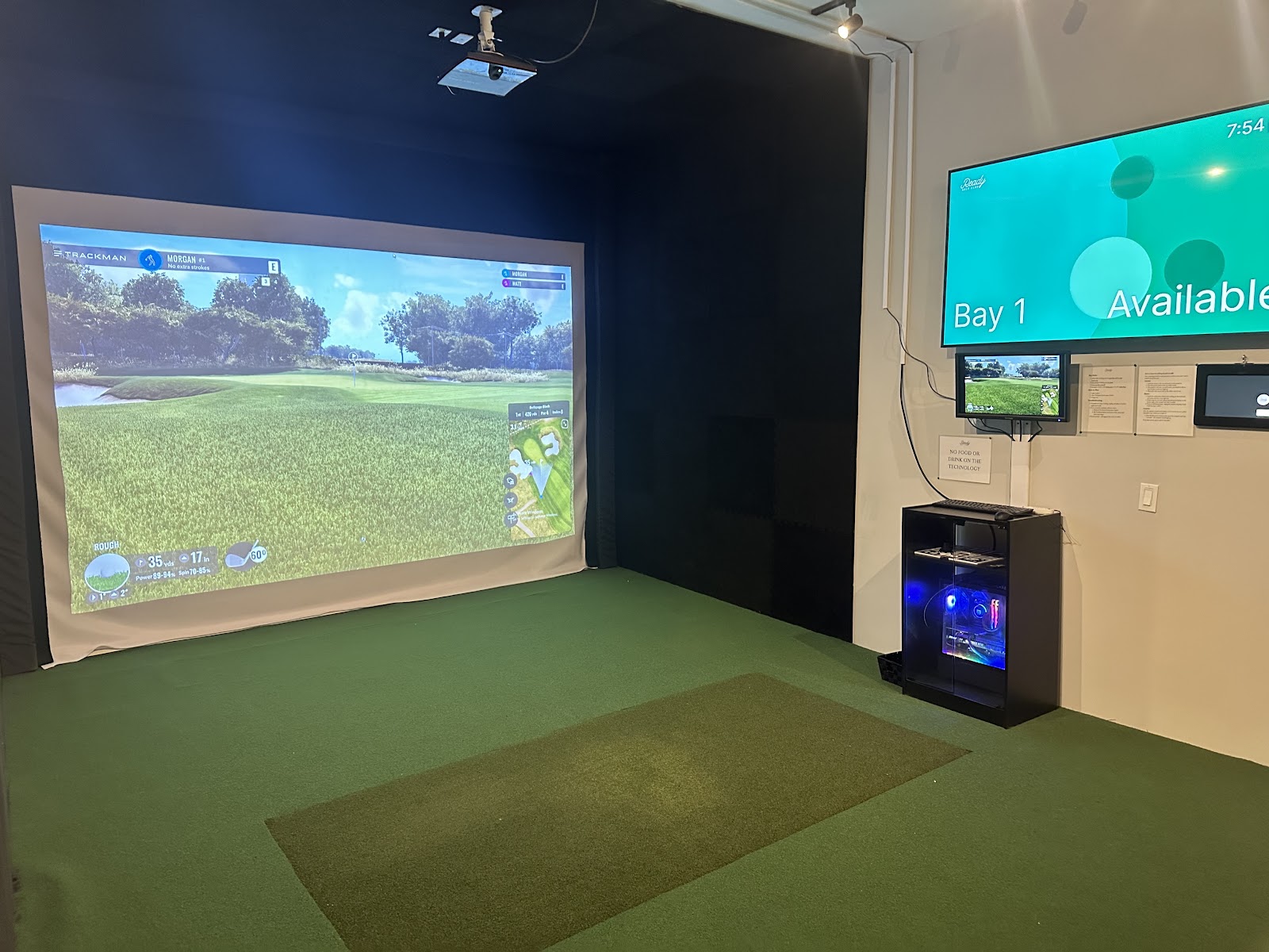 Ready Golf Club - Golf Simulator in New York