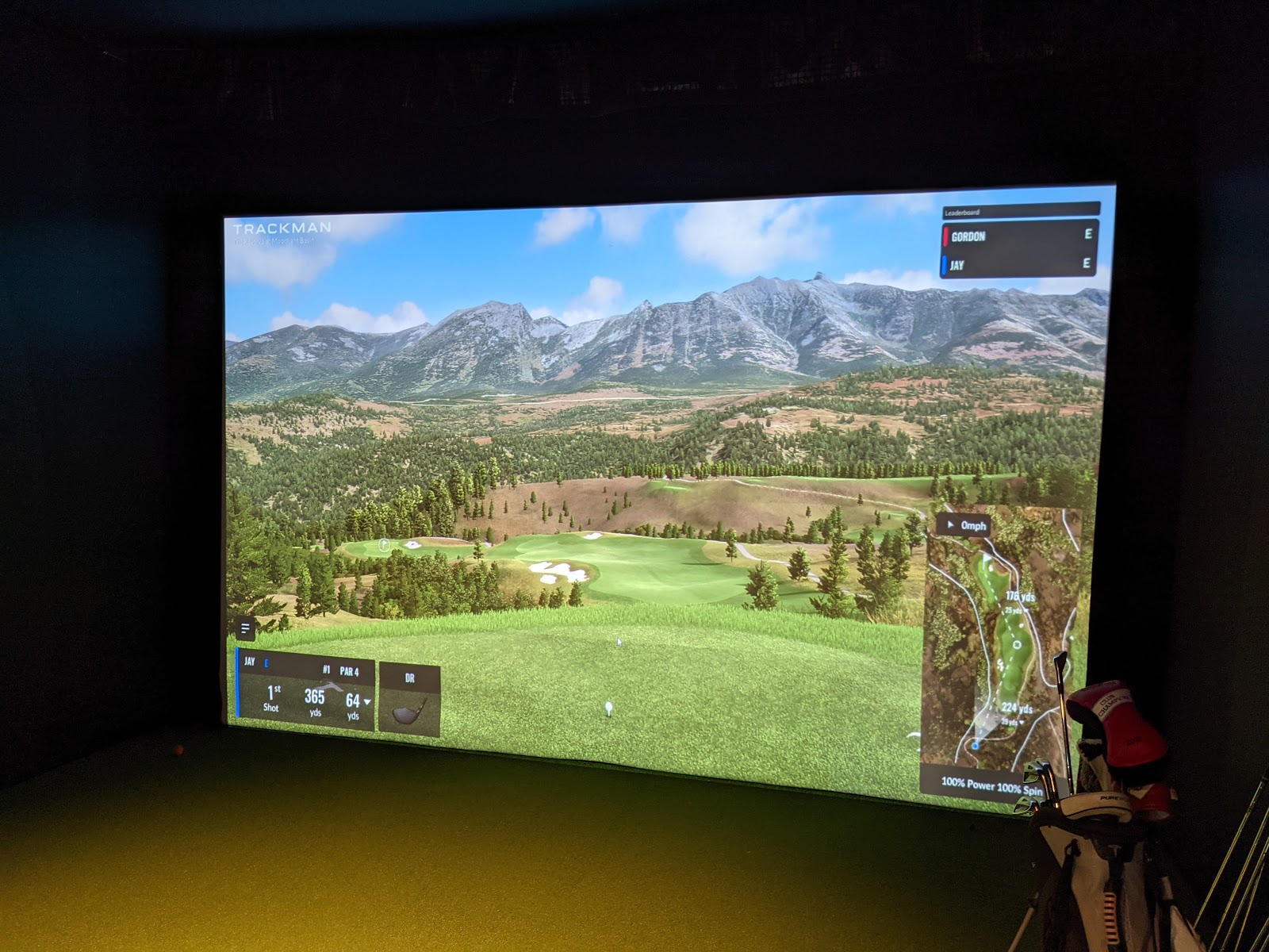 Roosevelt Golf Club LLC - Golf Simulator in Seattle