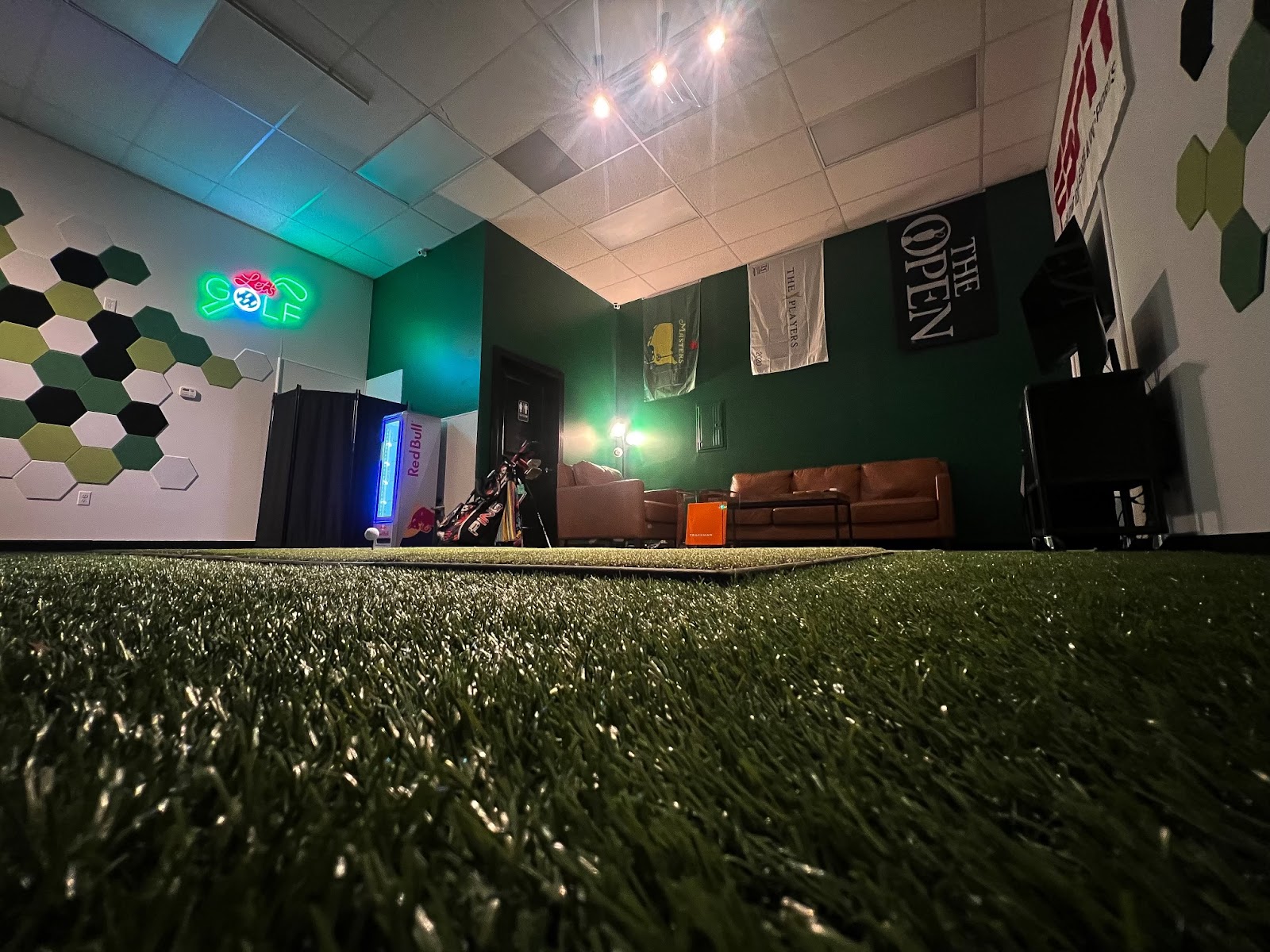 The Clubhouse Simulators - Golf Simulator in West Jordan