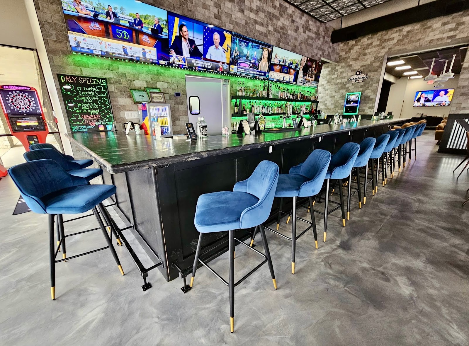 The Daly Round Sports Bar + Indoor Golf - Golf Simulator in Cypress