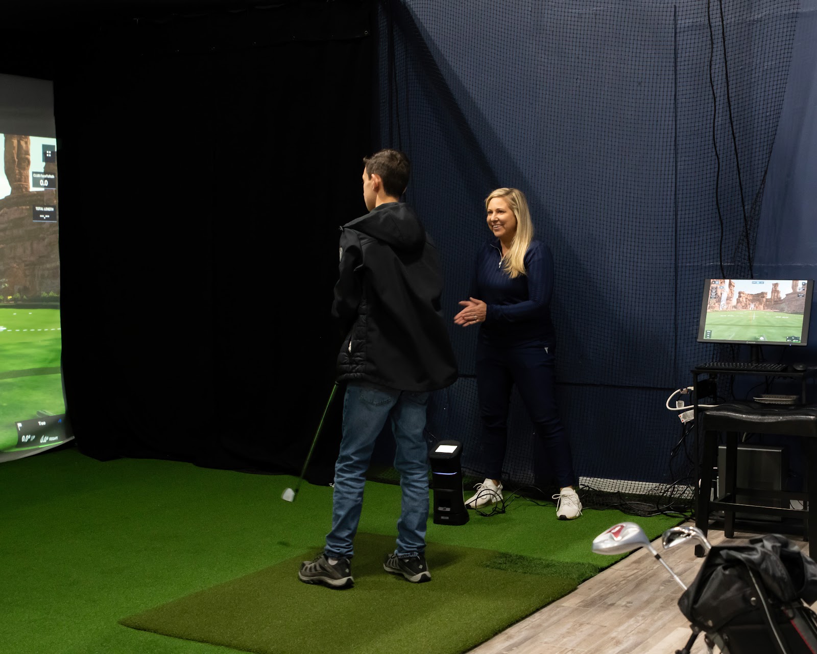 The Divot - Golf Simulator in Littleton