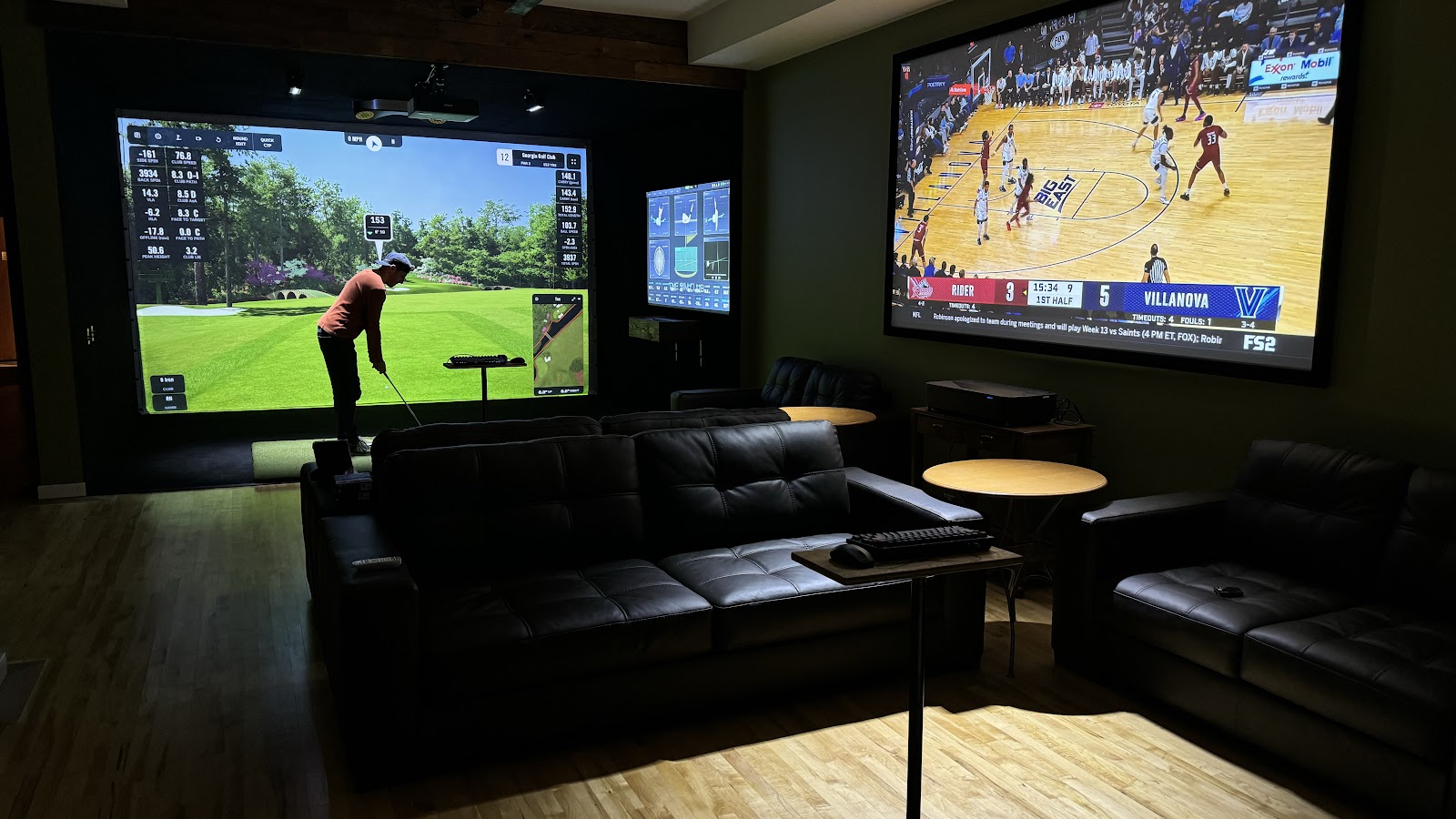 The Sim Club - Golf Simulator in Chicago