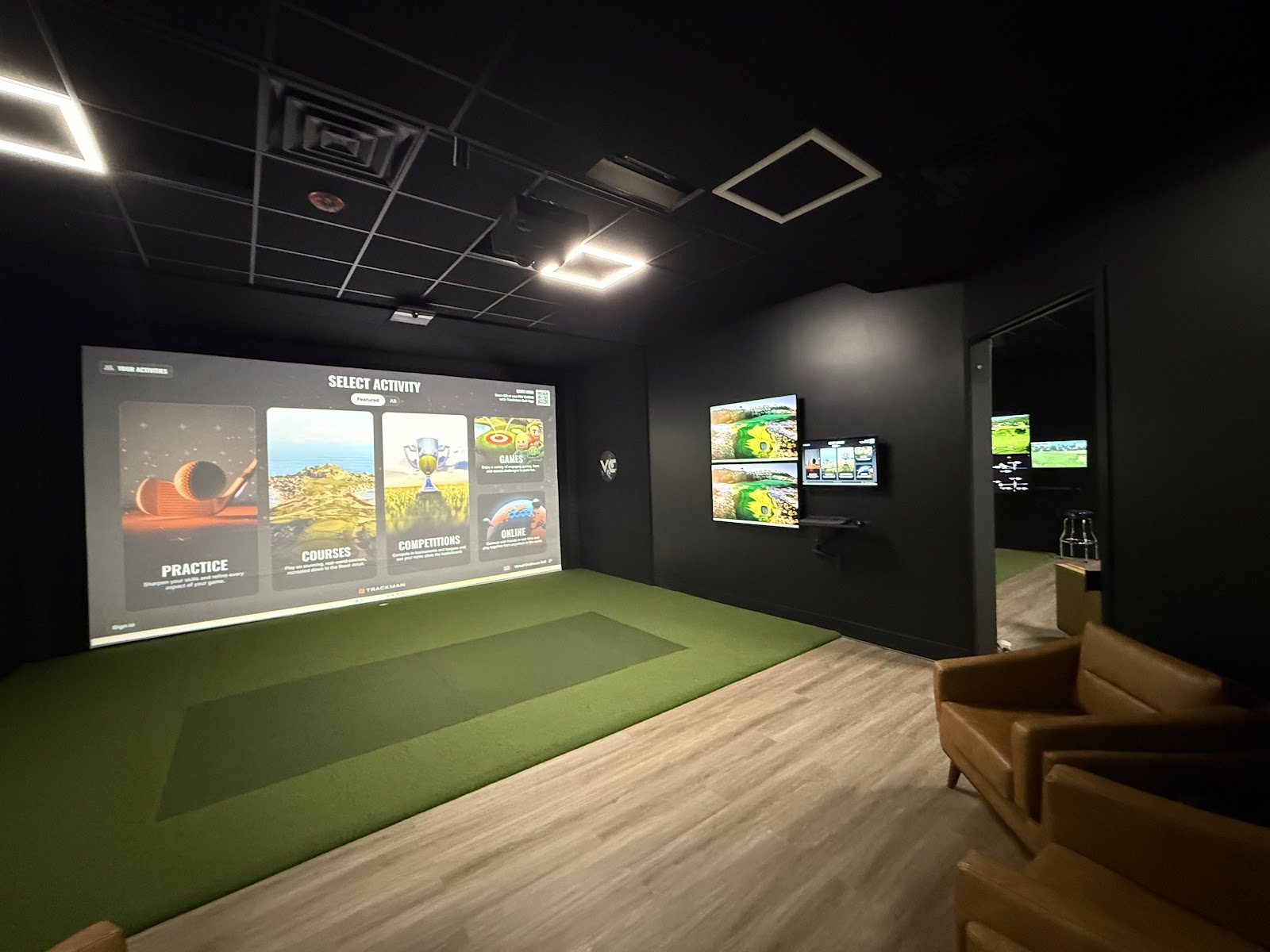 The Virtual Clubhouse - Golf Simulator in Sandy